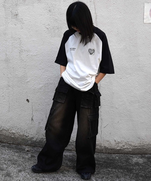Confirm tシャツ 25SS 韓国ストリート ハート / メタル文字