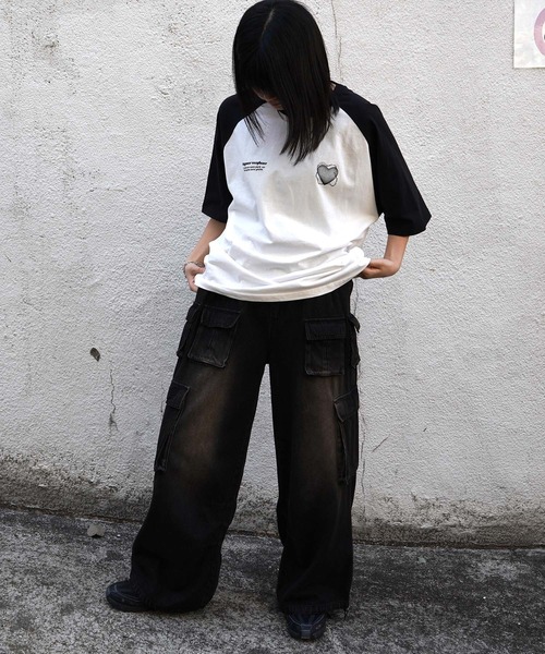 Confirm tシャツ 25SS 韓国ストリート ハート / メタル文字