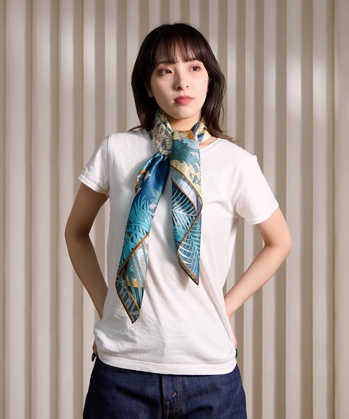 【Massimo Dutti】ペイズリーシルクバンダナスカーフクリーム Paisley print 100% silk bandana · Burgundy, Beige, Sky Blue