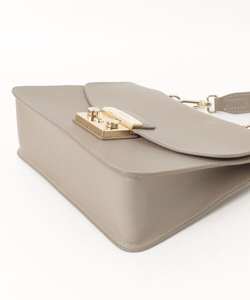 FURLA 「FURLA」 ショルダーバッグ - ベージュ レディース
