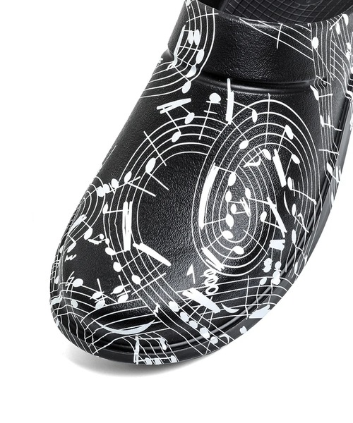 OOFOS TAKAHIROMIYASHITA the soloistソロイスト TAKAHIROMIYASHITATheSoloist. (ソロイスト) flip-flop