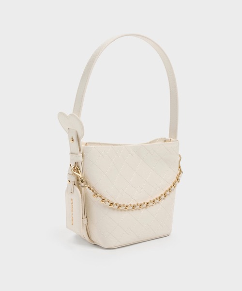 チャールズ&amp;キース ドゥオ チェーンハンドル 2wayバッグ ショルダーバッグ This is the @CHARLES & KEITH Duo Chain-Handle Two-Way Backpack and