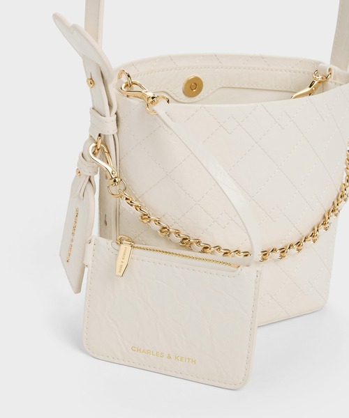 チャールズ&キース　ショルダーバッグ バッグ Duo ドゥオ ブレードチェーン CHARLES & KEITH◇Duo デュオ チェーンショルダーバッグ Mサイズ