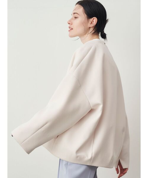 フォルムショートコート 