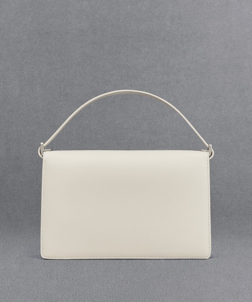 Charles&Keithレザーショルダーバッグ CHARLES ＆ KEITH ショルダーバッグ バッグ レザー レディース