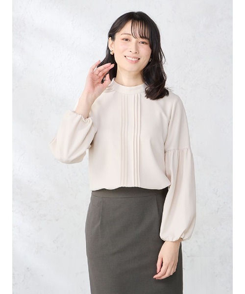 パーフェクトスーツファクトリー Perfect Suit FActory ボリュームスリーブ プリーツ ジョーゼットブラウス （オフホワイト） Perfect Suit FActory ブラウス シャツ ボリュームスリーブ