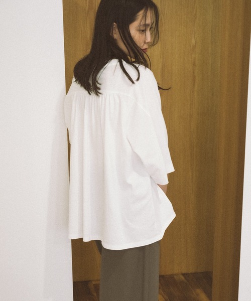 Audrey and John Wad（オードリーアンドジョンワッド） tシャツ 五分袖