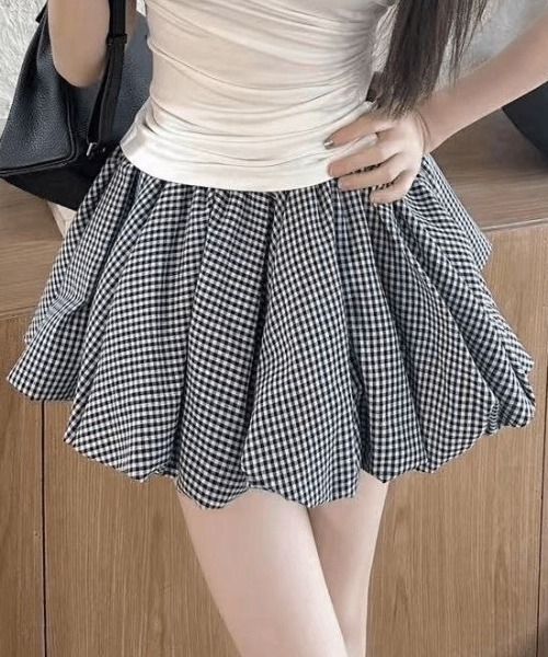 cen. バルーンスカート　ミニ この☝️バルーンミニスカートも @zara のオンラインで買ってた