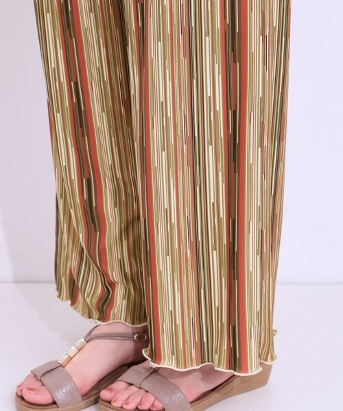 パンツ BUYEE コミック柄パンツ - 028 | ZARA Japan / 日本