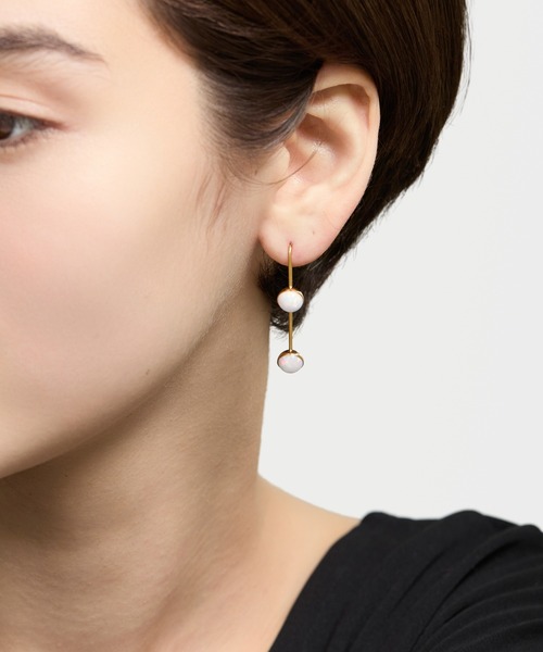 THE LIMELY（ザ・ライムリー） ピアス オパールアークピアス
