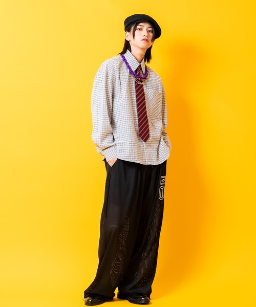 ワイドパンツ パンツ a.p.o.v. ナンバリングワッペンメッシュゲーム