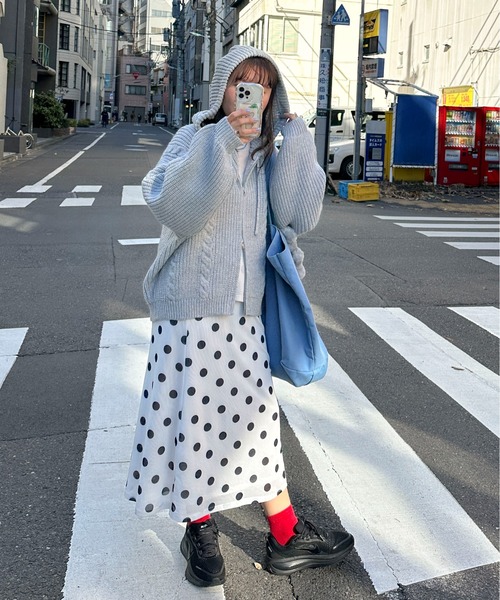 【美品】alo ケーブルニット ウィンターブリス フーディ Cable Knit Winter Bliss Hoodie - Athletic Heather Grey | ALO