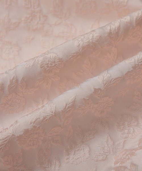 Fit more（フィットモア） フラワージャガード裾フリルトップス