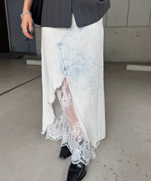 【新品タグ付き】AMERI デニムレースレイヤースカート 26インチ Ameri（アメリ） デニムスカート REMAKE LIKE DENIM LACE LAYERED