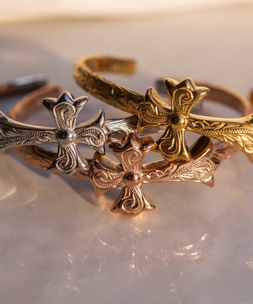 IRIEBEACH（アイリービーチ） アレルギー対応 バングル cross bangle 