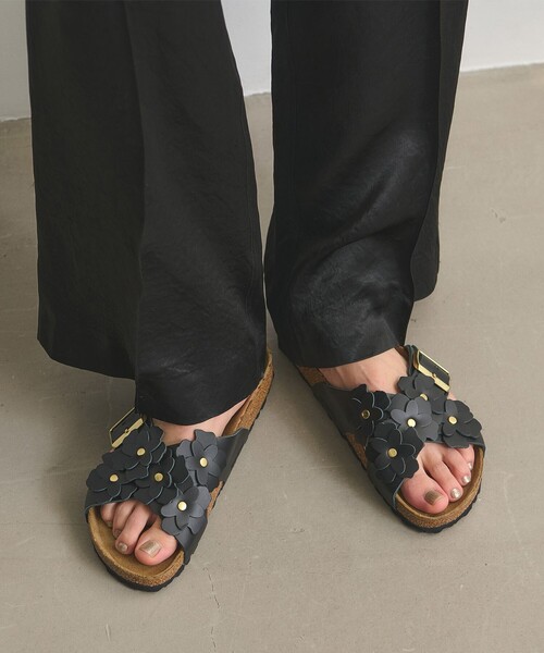新品同　Betula ベチュラ ビルケンシュットック　サンダル　黒フラワー25㎝ BIRKENSTOCK（ビルケンシュトック） サンダル 「国内EXCLUSIVE