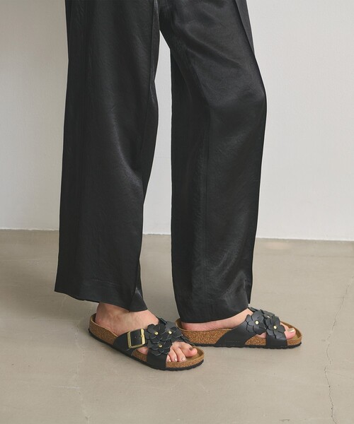 サンダル 「国内EXCLUSIVE」「BIRKENSTOCK」SIENA フラワー サンダル レディースの画像