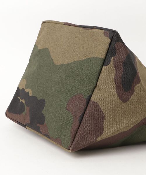 Herve Chapelier カモフラージュ柄 ハンドバッグ Herve Chapelier（エルベシャプリエ） カモフラージュハンドバッグ