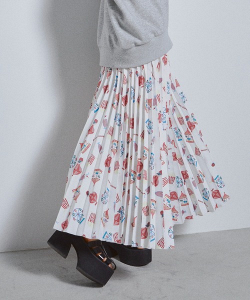 レザレクション スカート プリーツ ホワイト 総柄 プリーツスカート チェック柄プリーツスカート (LL～6L)(ラ・フィット/la*fite
