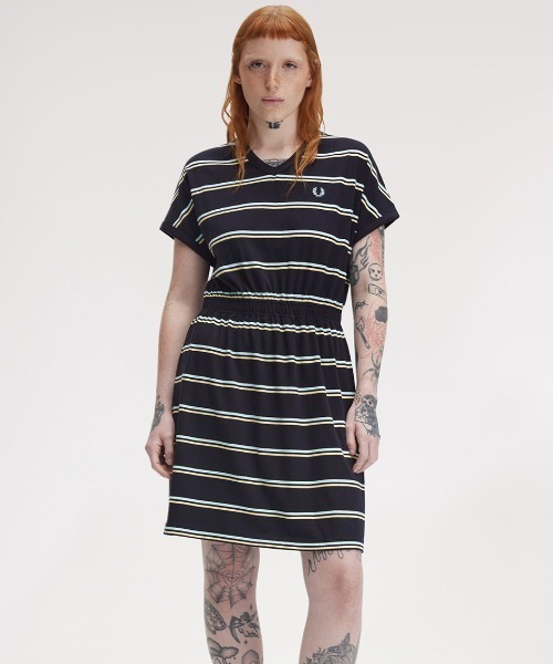 FREDPERRY ワンピース FRED PERRY ワンピース / Tipped Pique T-Shirt Dress