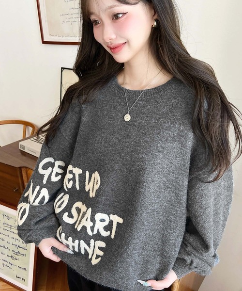 moment+ ニット セーター サガラ刺繍ロゴニットプルオーバー