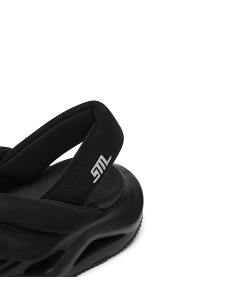【Steve Madden】クロススライドサンダル HURDLE 2-VS クロスパフィーボリュームサンダル BLK/BLK – Steve