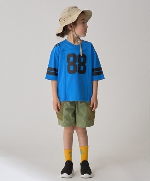 新品未使用　原宿MIND キッズ　Tシャツ　130 ブルー minimal tシャツ 「防汚撥水」フットボールTシャツ キッズ 子供