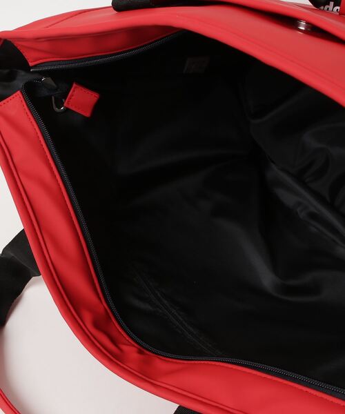 【極美品】J.LINDEBERG 2WAYボストンバッグ 赤 シューズポケット付 極美品】J.LINDEBERG 2WAYボストンバッグ 赤 シューズポケット付