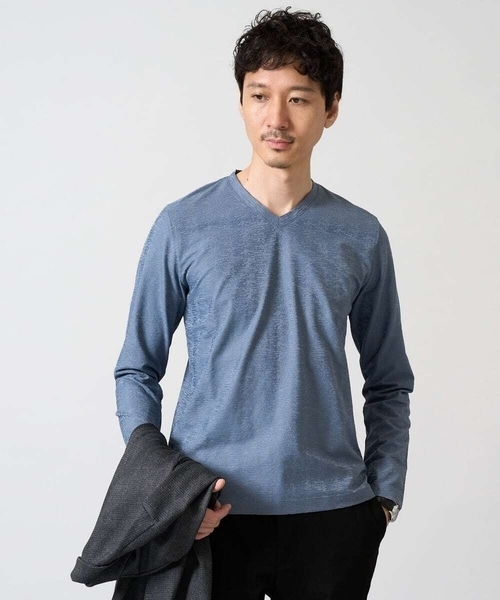 a.v.v（アー・ヴェ・ヴェ） tシャツ 針抜きジャカードVネックTシャツ
