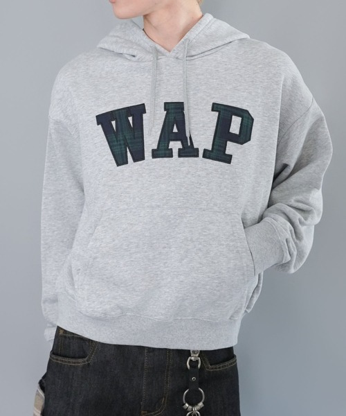 SPINNS パーカー 短丈スウェットパーカー/チェック/パッチワークロゴ