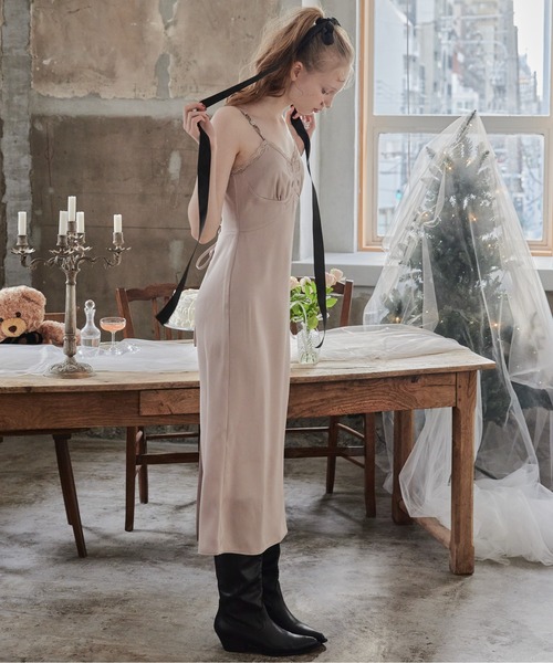 etre loin（エトルワン） ドレス Ribbon embroidered satin cami dress 