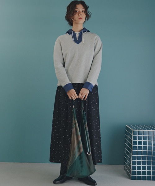 human woman（ヒューマンウーマン） スカート 変形ドットタック