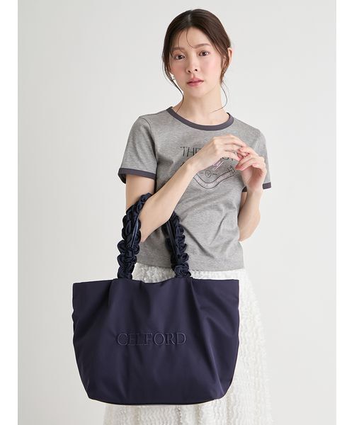 トートバッグ フリルラメ刺繍トートバッグ（wide） レディースの画像