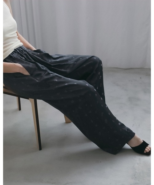 anuke（アンヌーク） パンツ Flower Jacquard Roughpants レディース