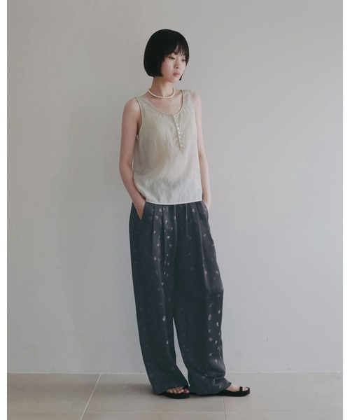 anuke（アンヌーク） パンツ Flower Jacquard Roughpants レディース