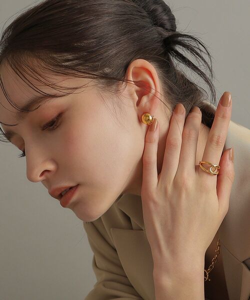 COCOSHNIK ONKITSCH（ココシュニック オンキッチュ） ピアス シルバー