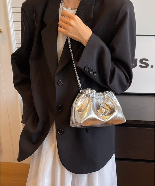 LA VORAGINE（ラ ヴォラジネ） ショルダーバッグ バッグ チェーン