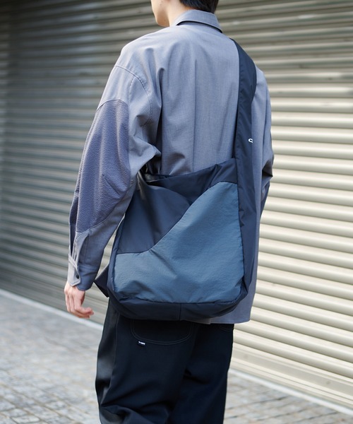 JieDa 【OL/オーエル】2 TONE SHOULDER BAG JieDa ショルダーバッグ 「OL/オーエル」2 TONE SHOULDER BAG