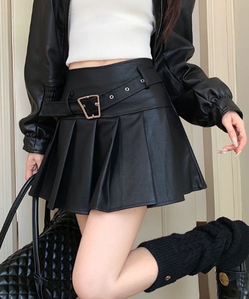 Achic（アシック） スカート ヴィンテージ Puレザープリーツスカート