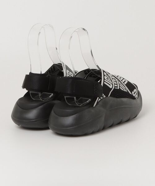 UGG ブラック サンダル ストラップ付き UGG Australia 「UGG」 フラットサンダル 23cm ブラック