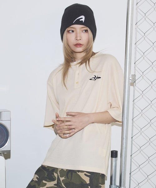 tシャツ ドライワッフル刺繍ロゴヘンリーネックハーフスリーブTシャツ