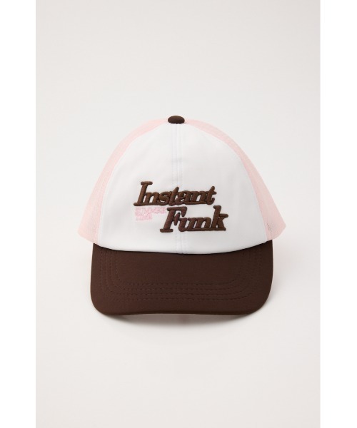 刺繍ロゴ トラッカーキャップ ホワイト/ピンク InstantFunk（インスタントファンク） キャップ 帽子 「INSTANTFUNK