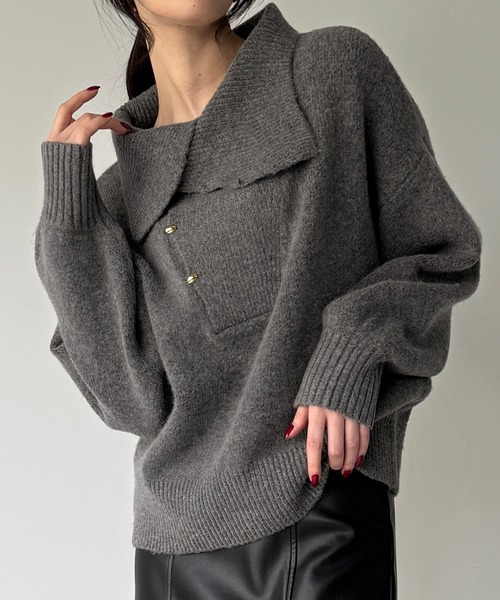 JUNOAH（ジュノア） ニット セーター 2wayネックゴールドボタンニット