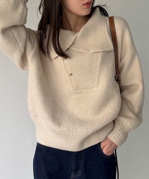 SATUR ベージュ Vネック セーター ボタン付き vネック ニットセーター レディース秋冬[品番：AGCW0003604