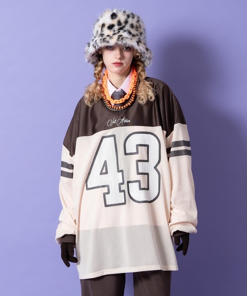 tシャツ a.p.o.v. ナンバリング＆ロゴ刺繍ラインアームメッシュコンビ