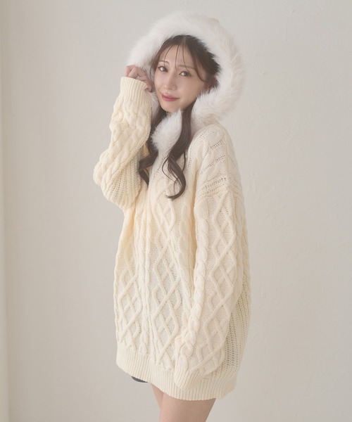 Ambre Neige（アンブルネージュ） ニット セーター fake fur hood