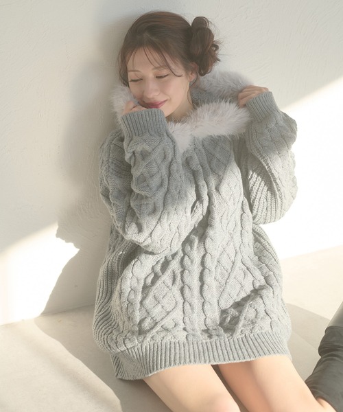 Ambre Neige（アンブルネージュ） ニット セーター fake fur hood