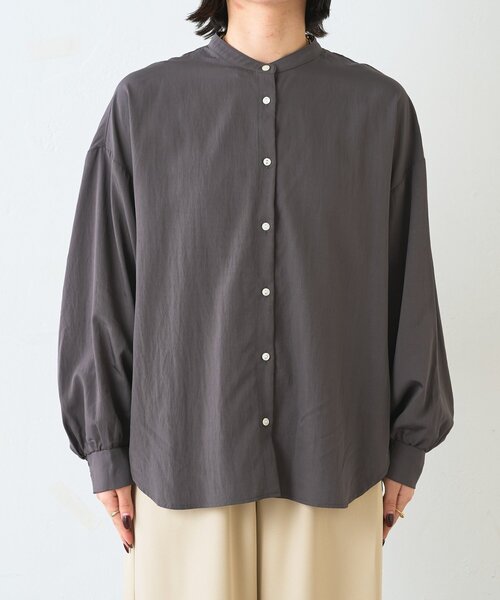 美品 Jena espace merveilleux 後ろヨークラッフルシャツ 大人気リバイバル】後ろヨークラッフルシャツ | Jena espace