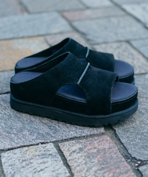UGG Australia（アグオーストラリア） サンダル W GOLDENSTAR HI