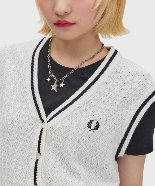 FRED PERRY（フレッドペリー） ベスト ジレ Button Through Textured